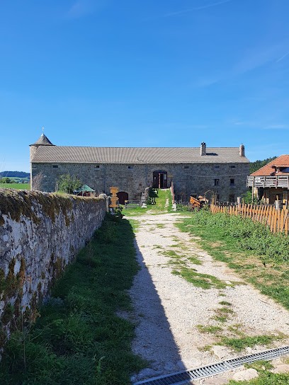 Le Château Du Mazel, Ferme Bio à Tence